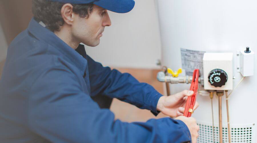 Expert burst pipe repair services in Hudson, IL